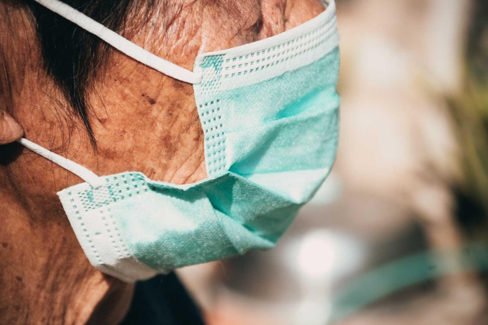 older-Asian-woman-with-medical-mask