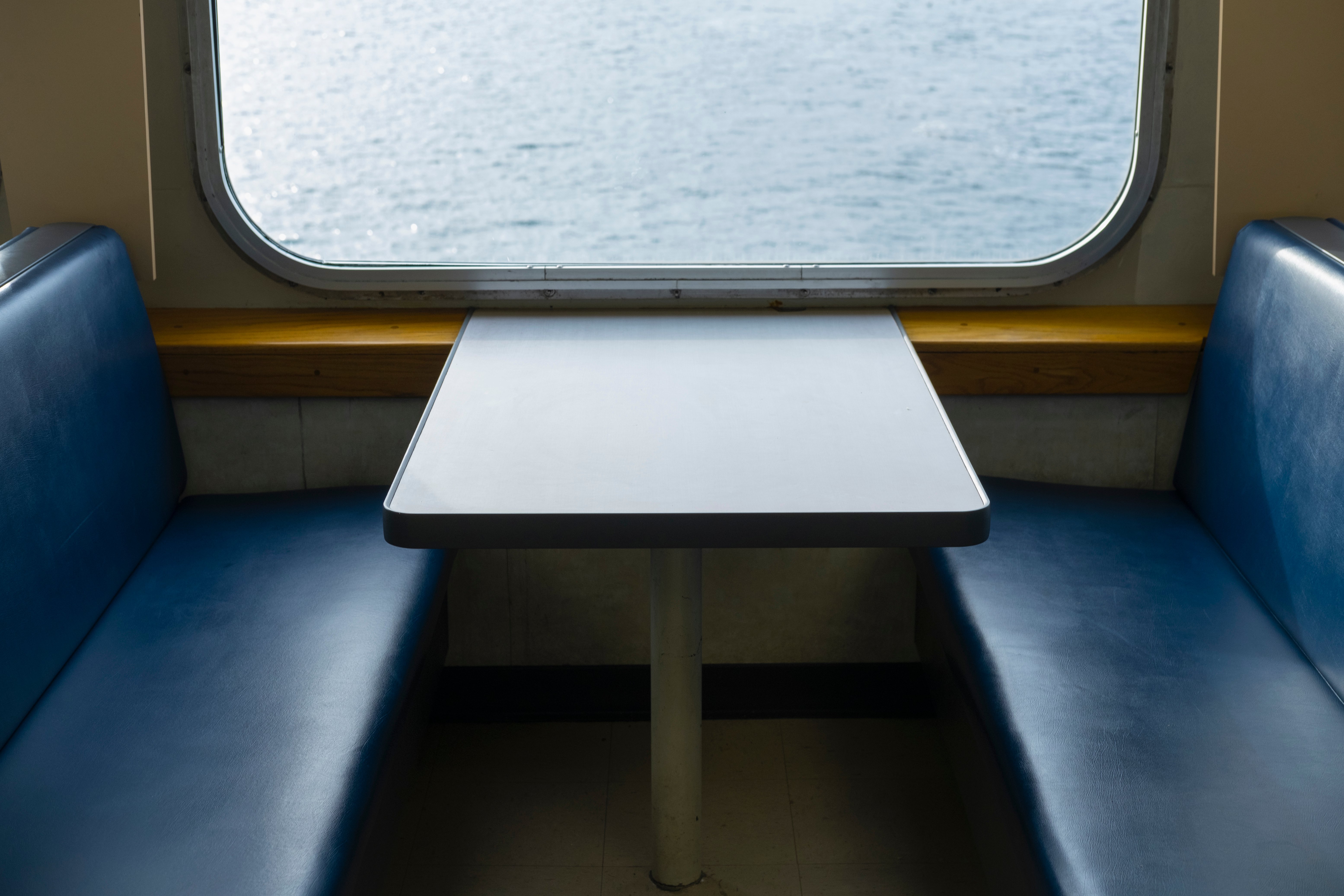 interior-of-passenger-ferry-boat-and-view-over-the-VQBRVCR